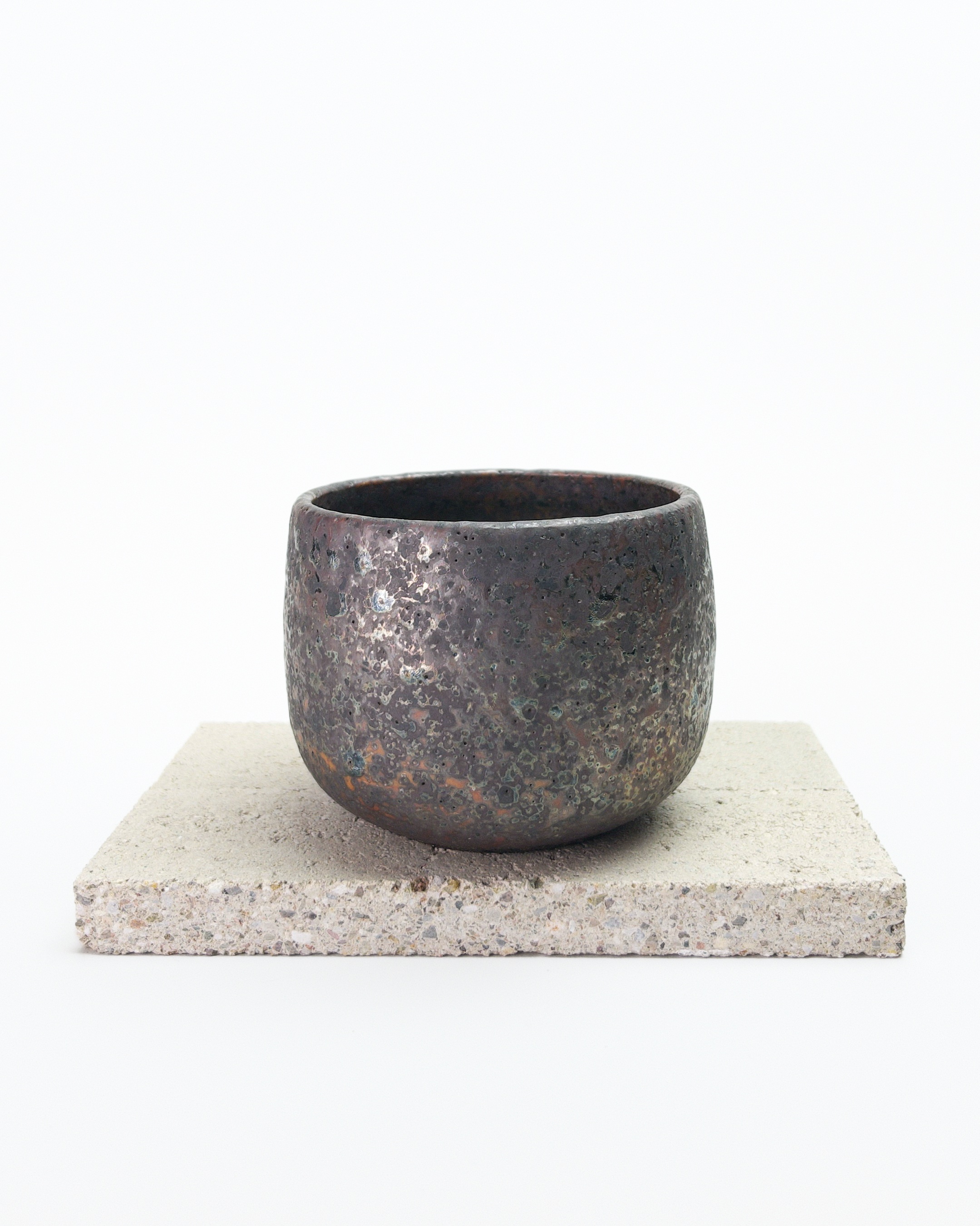 Dark Metallic Bronze Beaker