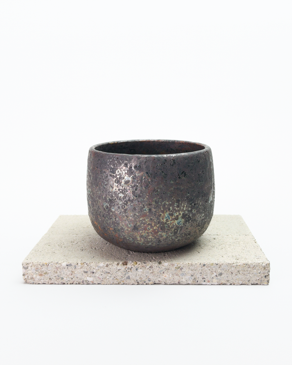 Dark Metallic Bronze Beaker