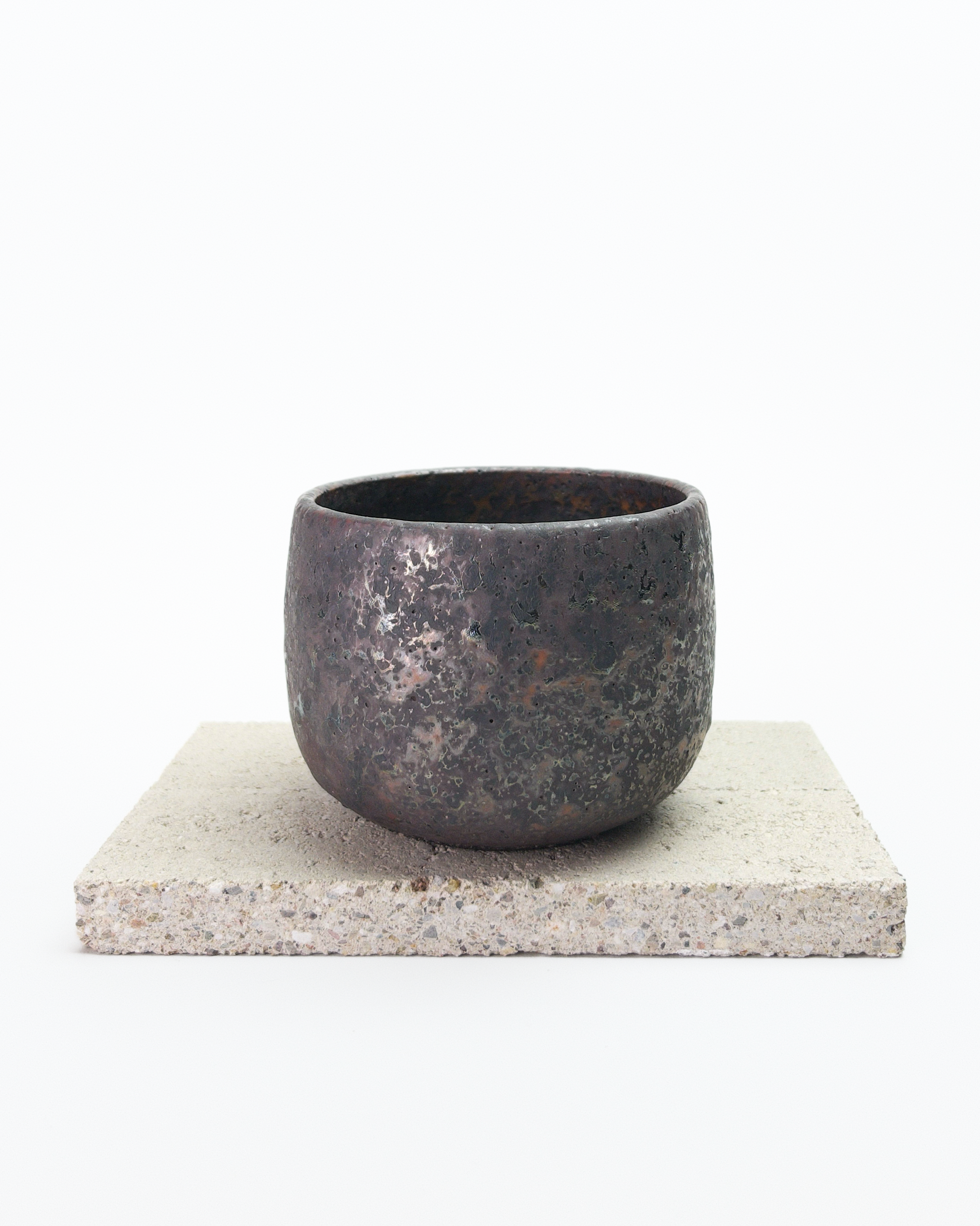 Dark Metallic Bronze Beaker
