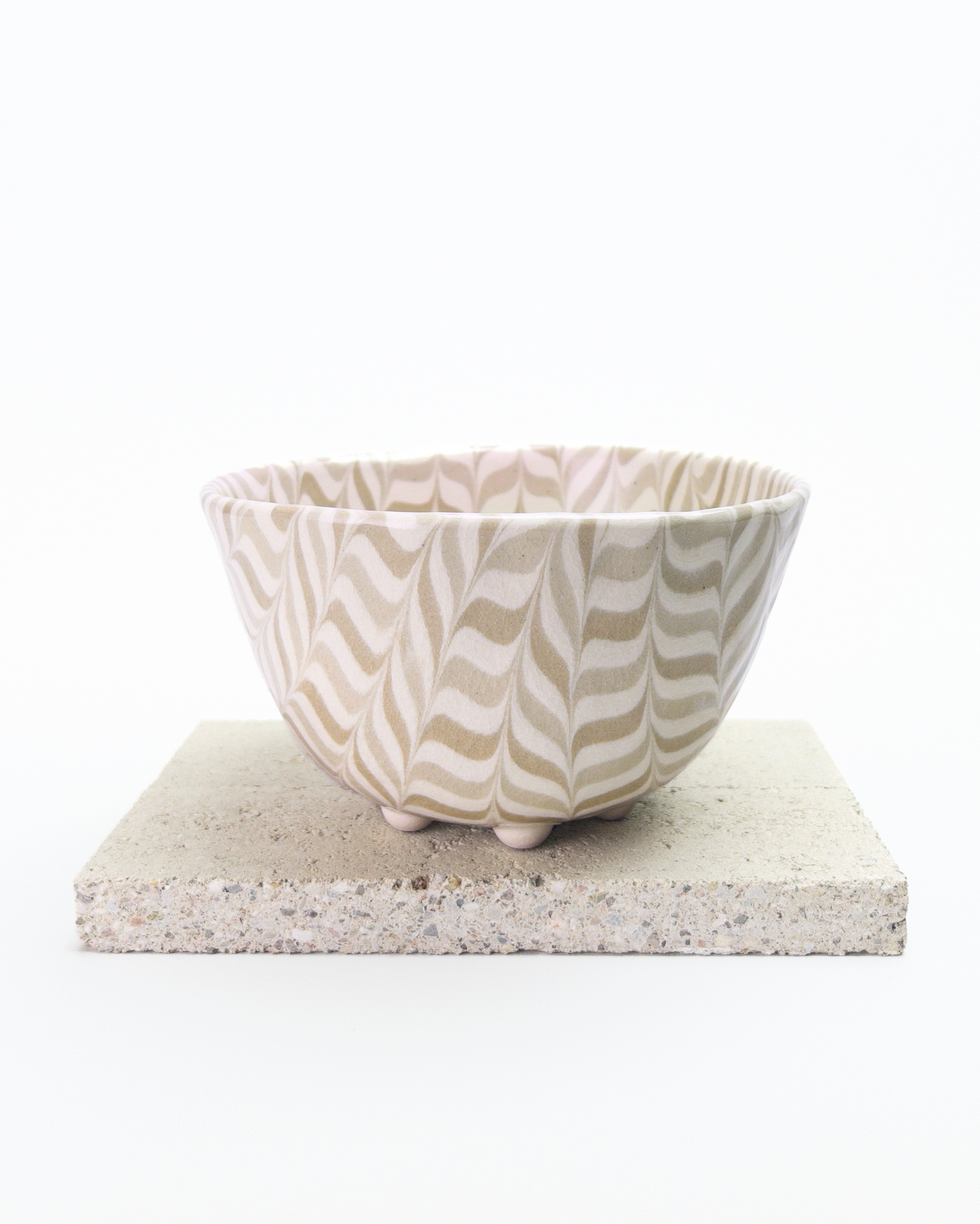 Six-footed Waveform Nerikomi Chawan